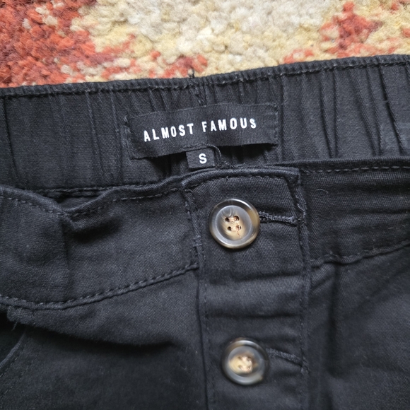 High Rise Cargo Pants - Picture 3 of 8